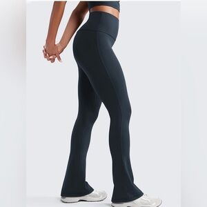 Crop shop boutique Navy Flared Leggings